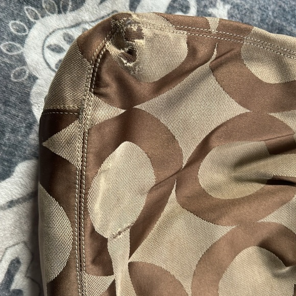 Large Coach satchel. See pics for wear on corners and straps - Picture 5 of 13